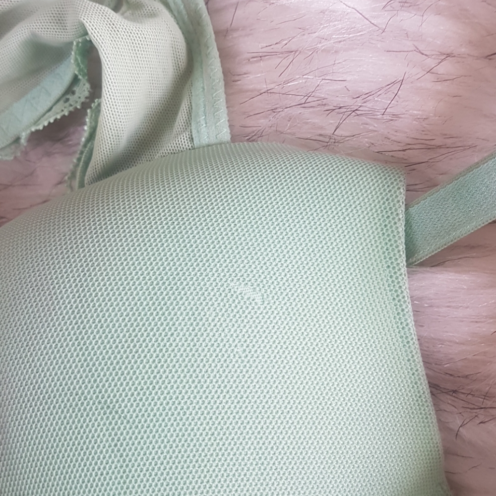 Set of 3 racerback aerie bras - Picture 4 of 4